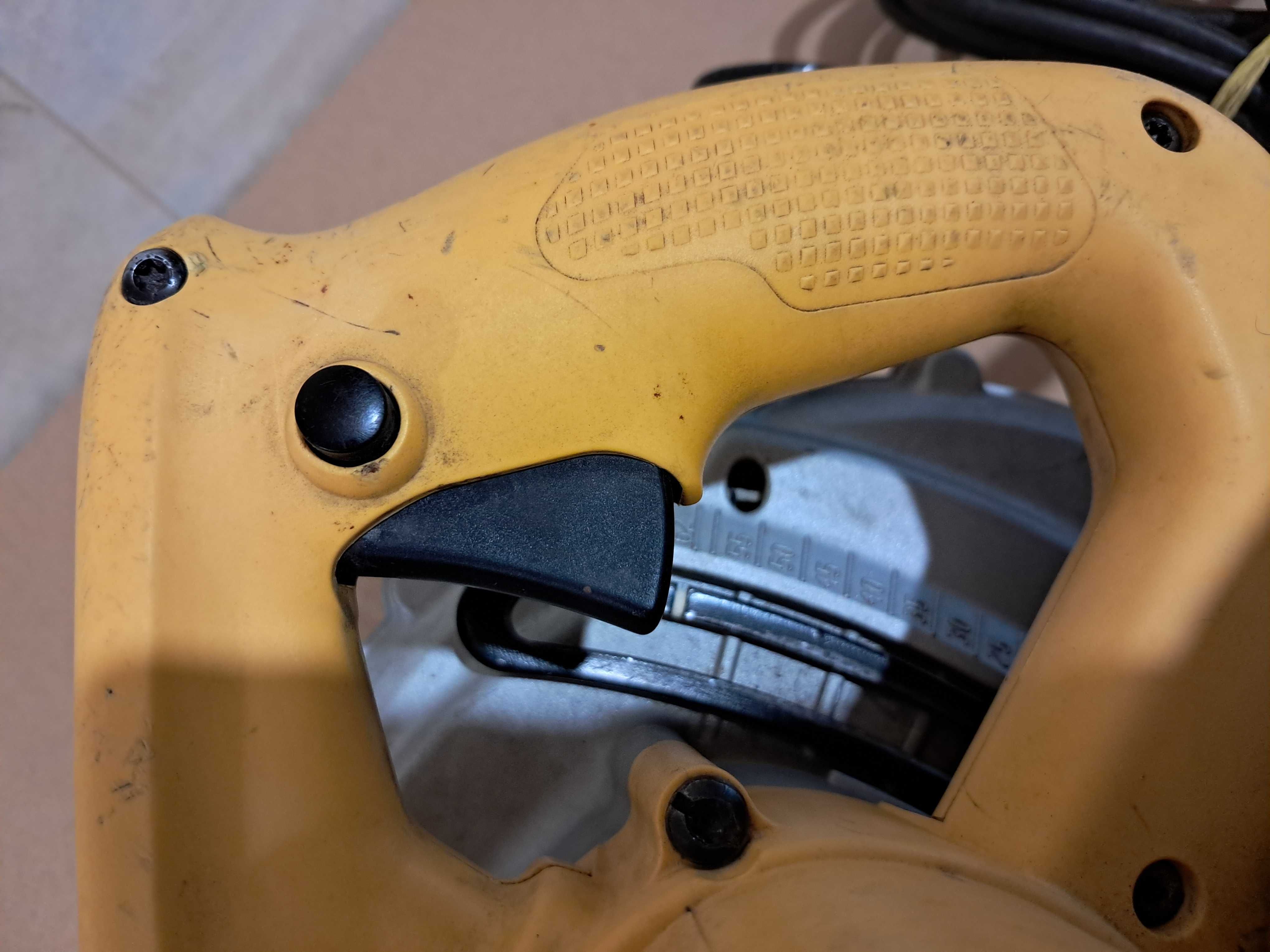 пила ручная DeWALT  D23620 -QS как новая