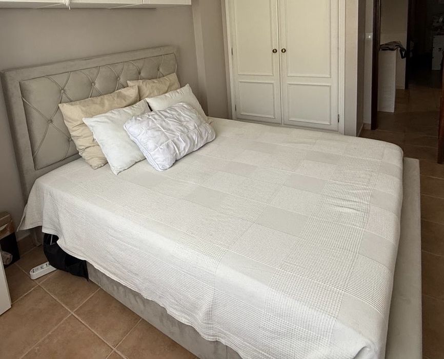 Cama de casal Bia com 4 gavetas 160 x 200cm