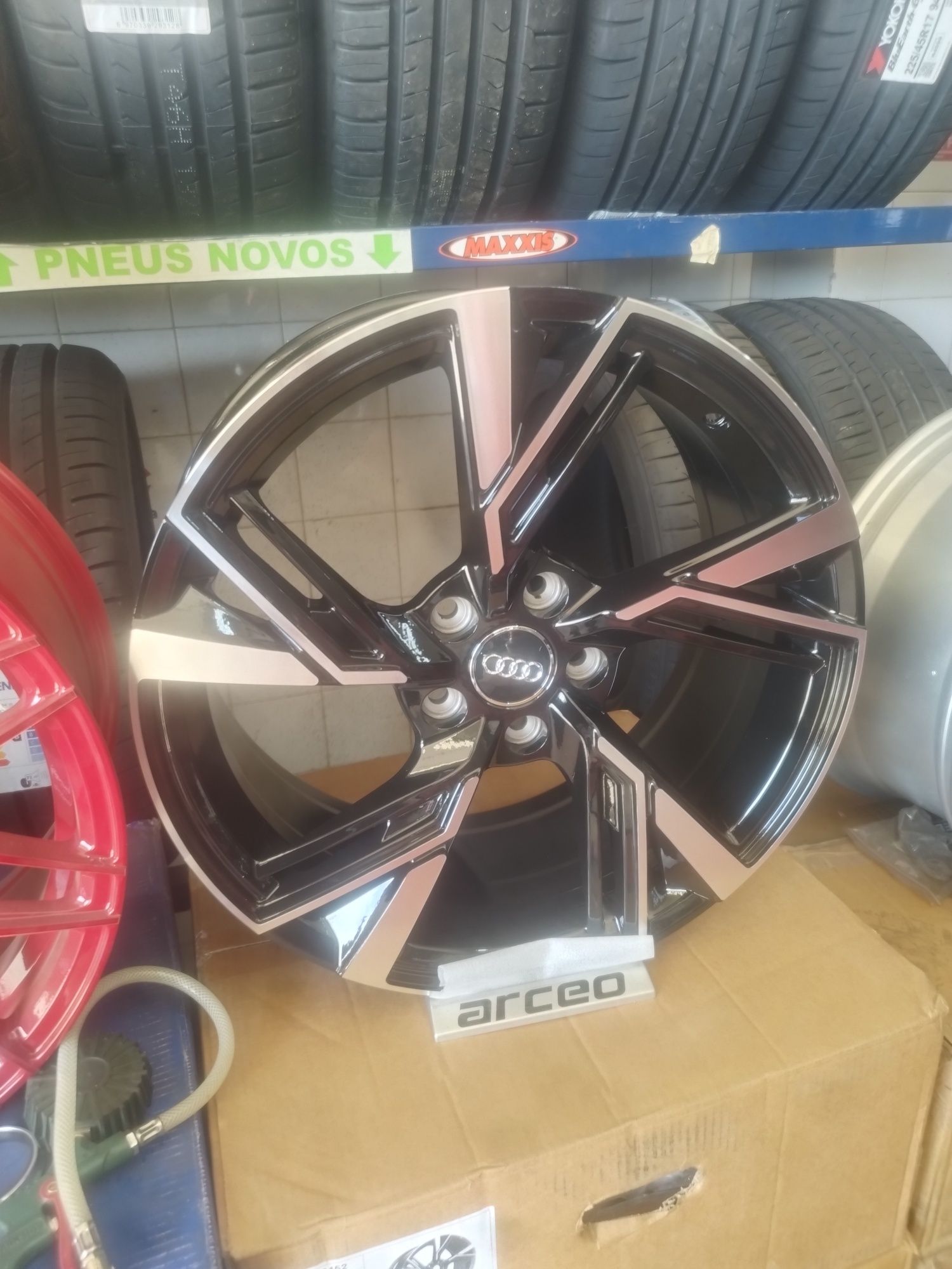 Jantes 18 5x112 Audi RS novas