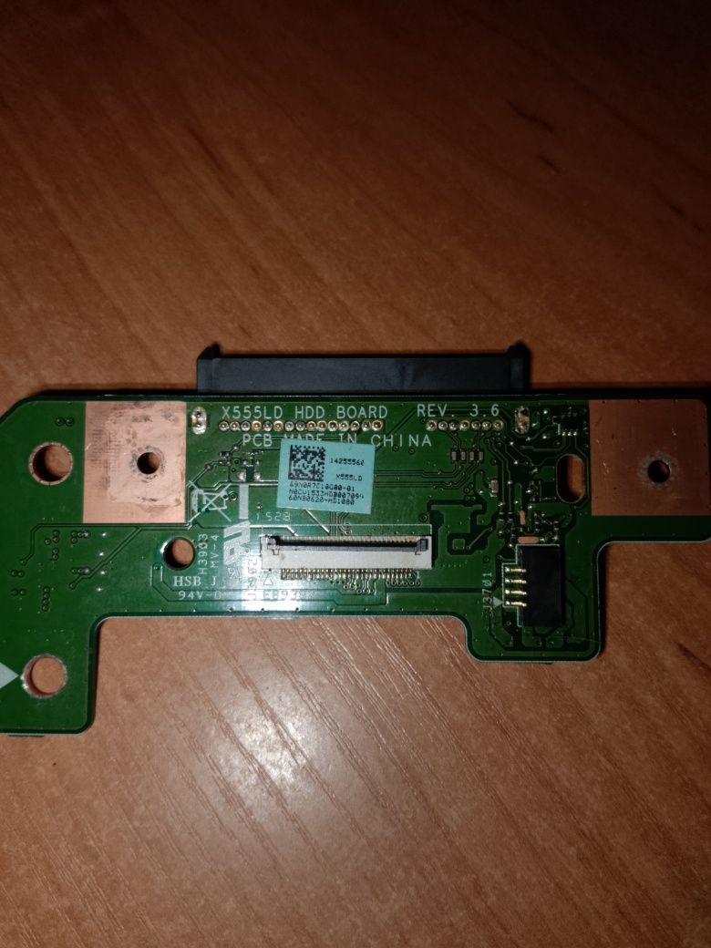 Złącze konektor HDD SDD ASUS R556 R556L X555LD A555L K555L F555L X555L
