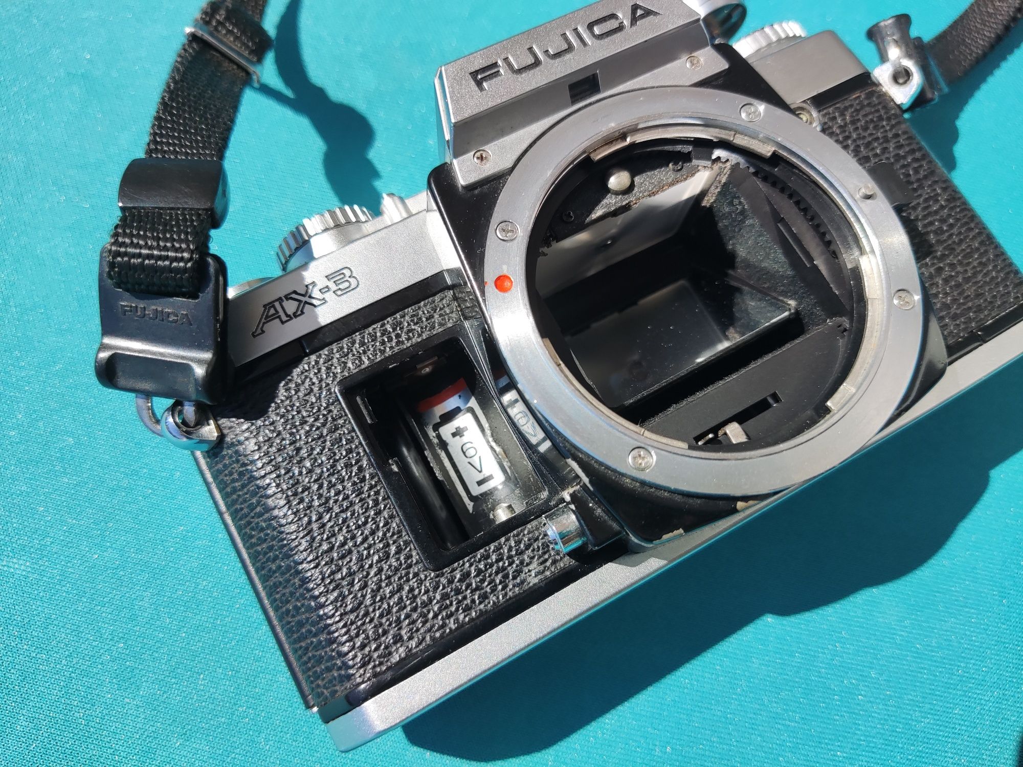 Fujica AX-3 (corpo) versão silver, máquina fotorafica SLR de 35 mm