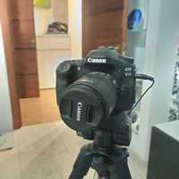 Продаю фотокамеру Canon EOS 80D в ідеальному стані