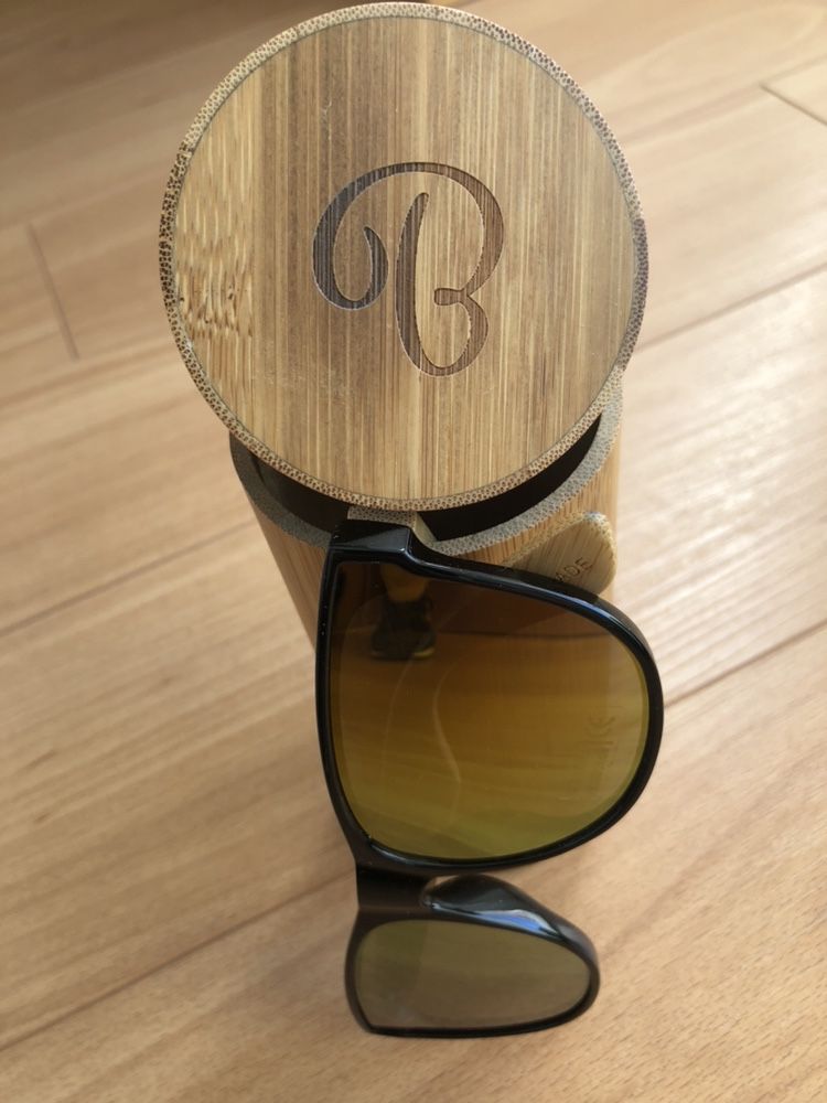 Óculos de sol suíços da marca BAMBUU (NOVO)