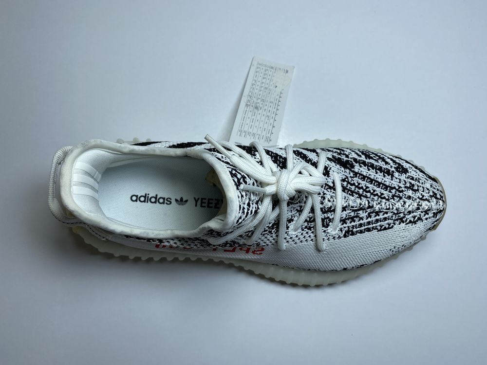 ОРИГІНАЛ 100% Кросівки ADIDAS YEEZY BOOST 350 V2 CP9654 (43-27.5см)