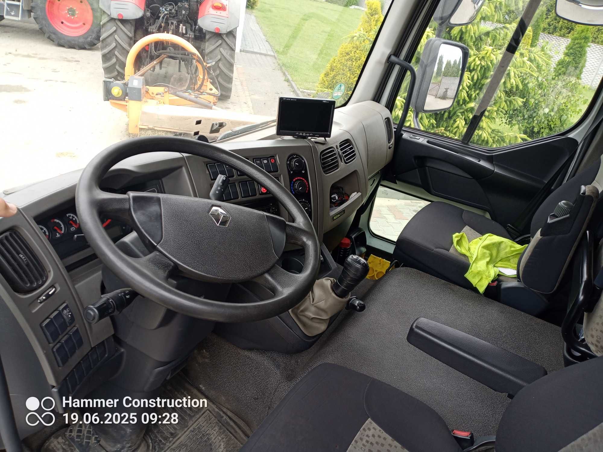 Sprzedam  Renault Midlum 220.11 Kontener Winda adr