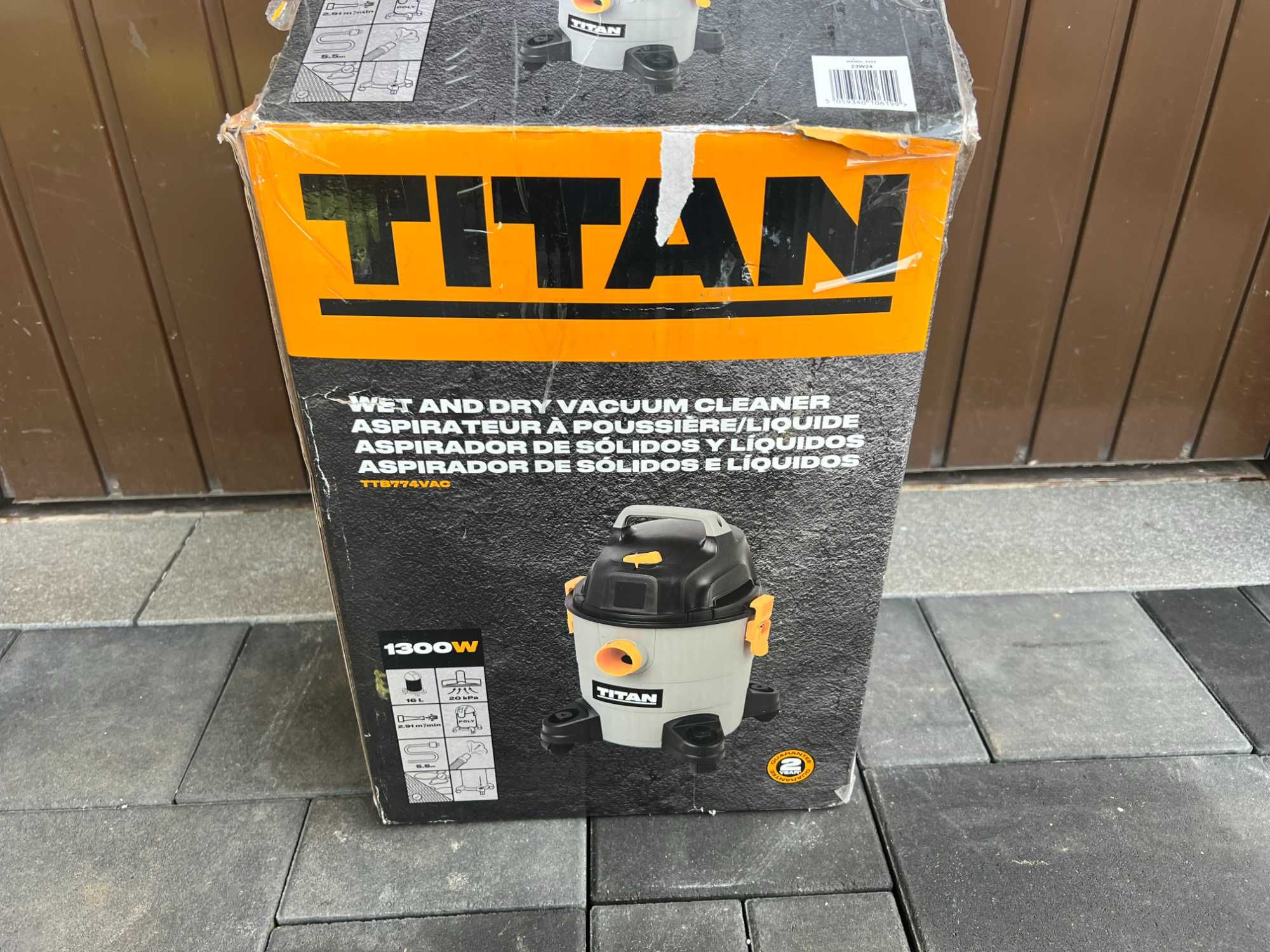 Odkurzacz przemysłowy Titan TTB774VAC 1300 W