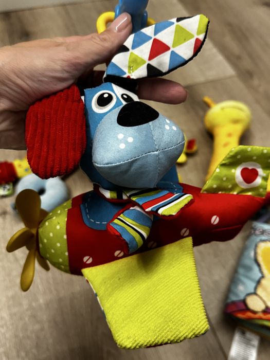 Іграшки на коляску, мʼякі іграшки