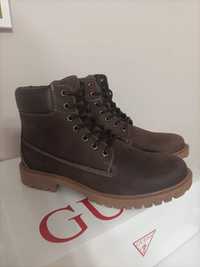 Buty marki GUESS rozmiar 41