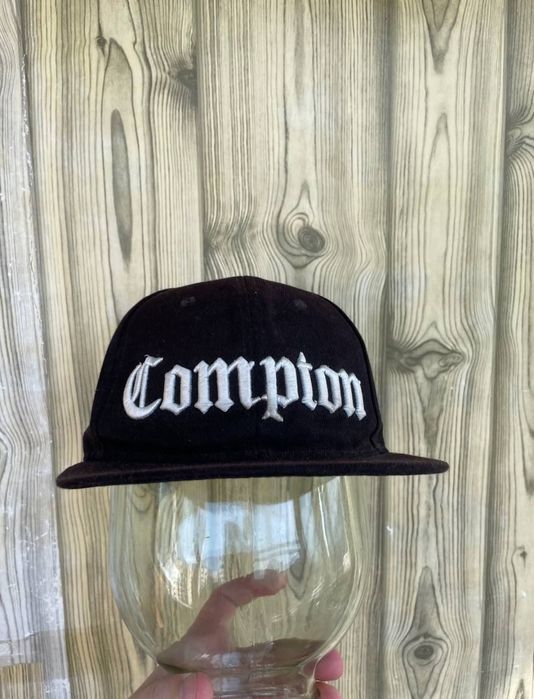 New Era COMPTON black