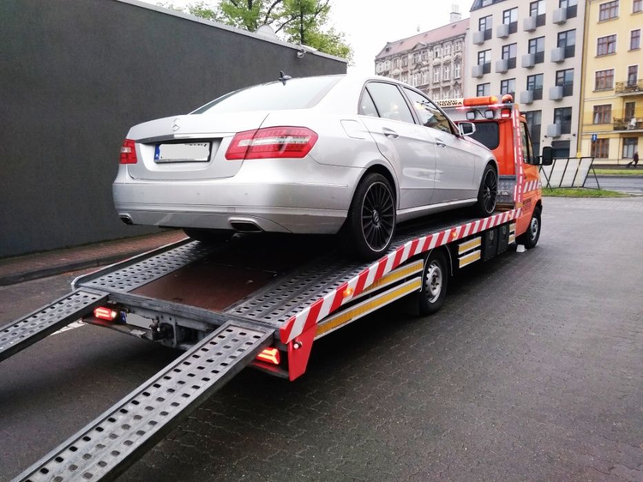 TANIA Laweta Wrocław 24H/7 Pomoc Drogowa / Szybki Czas Realizacji !