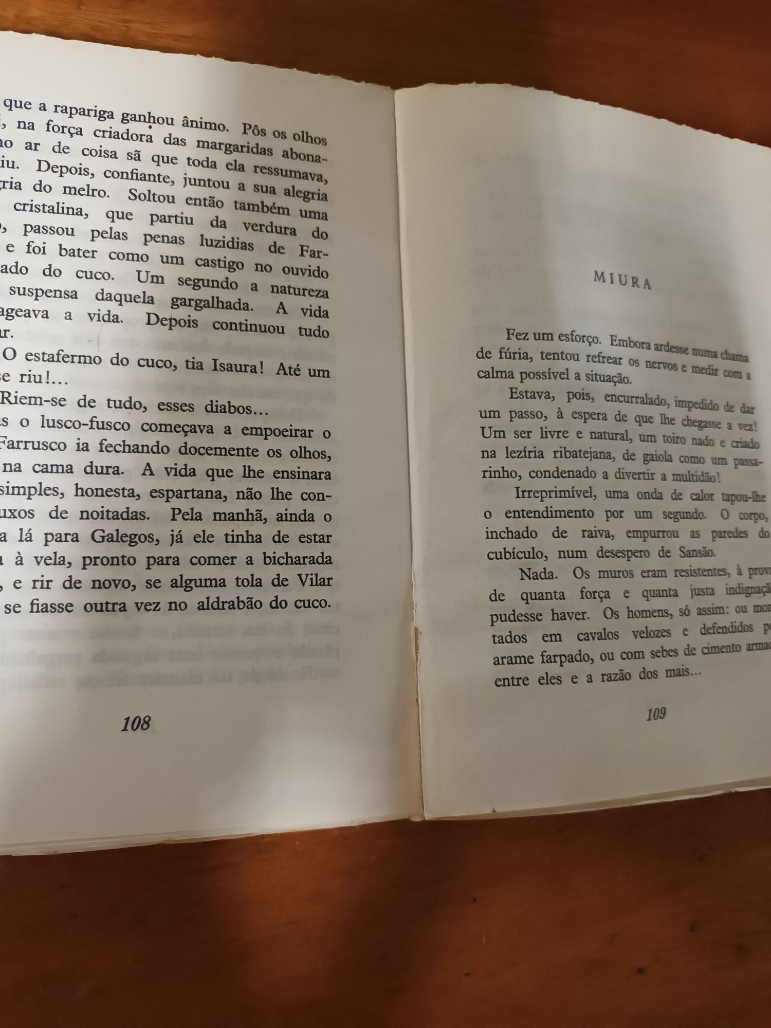 Livro Miguel Torga Bichos