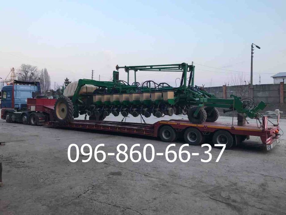 Послуги трала Київ. Перевезення комбайна. Негабаритні перевезення