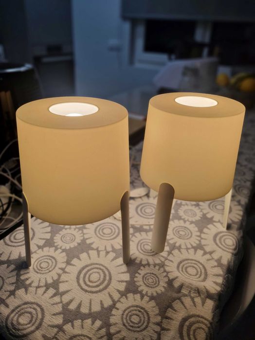 candeeiro mesinha cabeceira, com lâmpada LED incluída