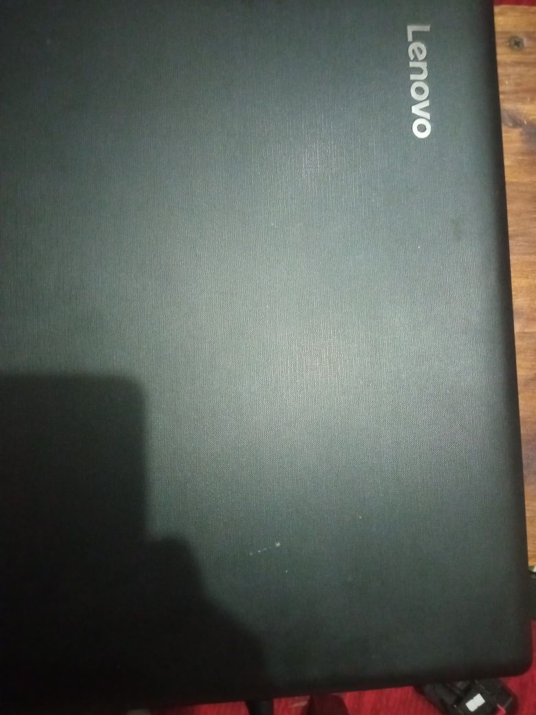 Продам ноутбук  Lenovo