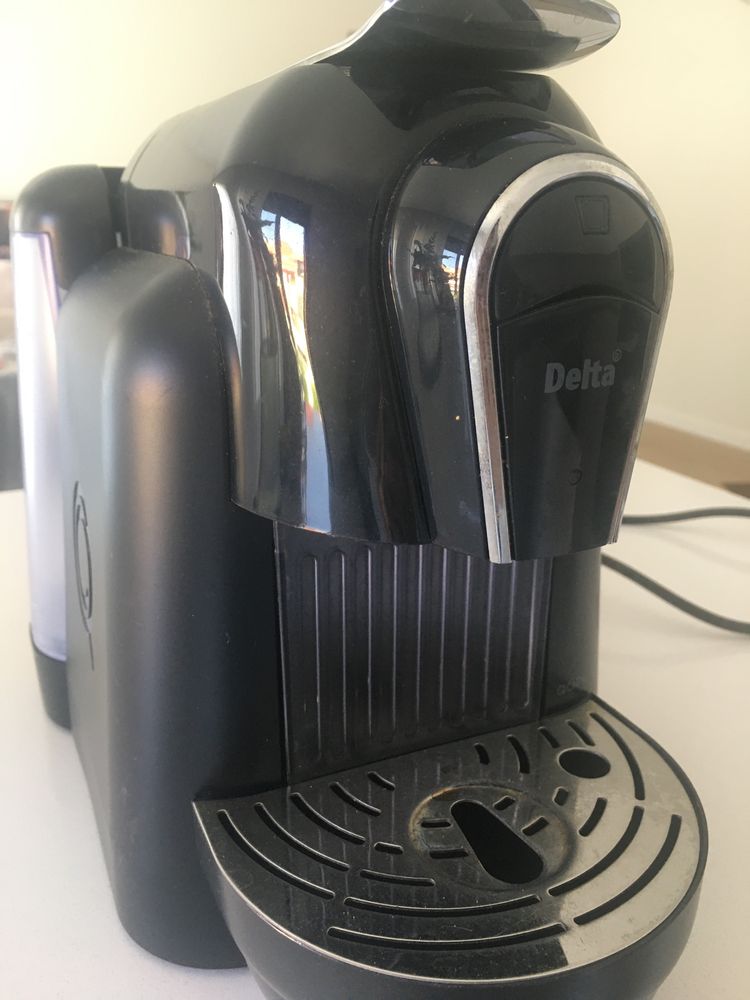 Máquina café Delta