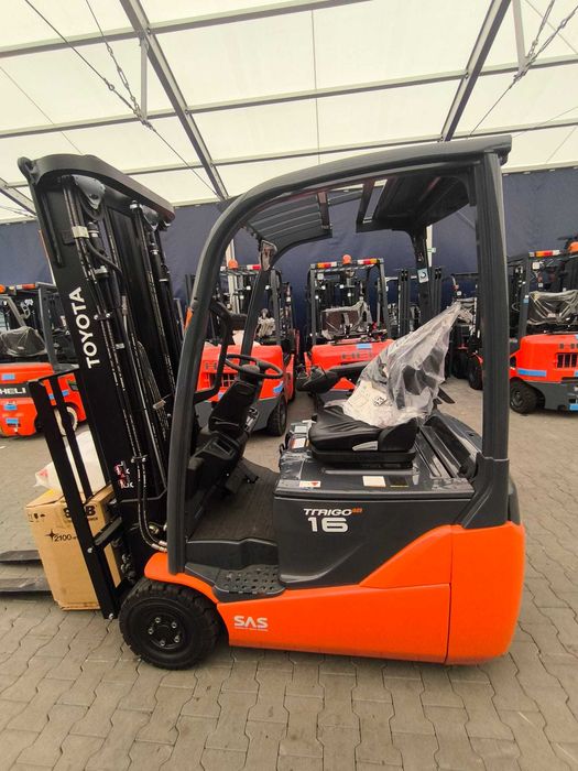 Toyota elektryczna 8FBEK16  Triplex 5000mm NOWA  3 kołowa 4 sekcje