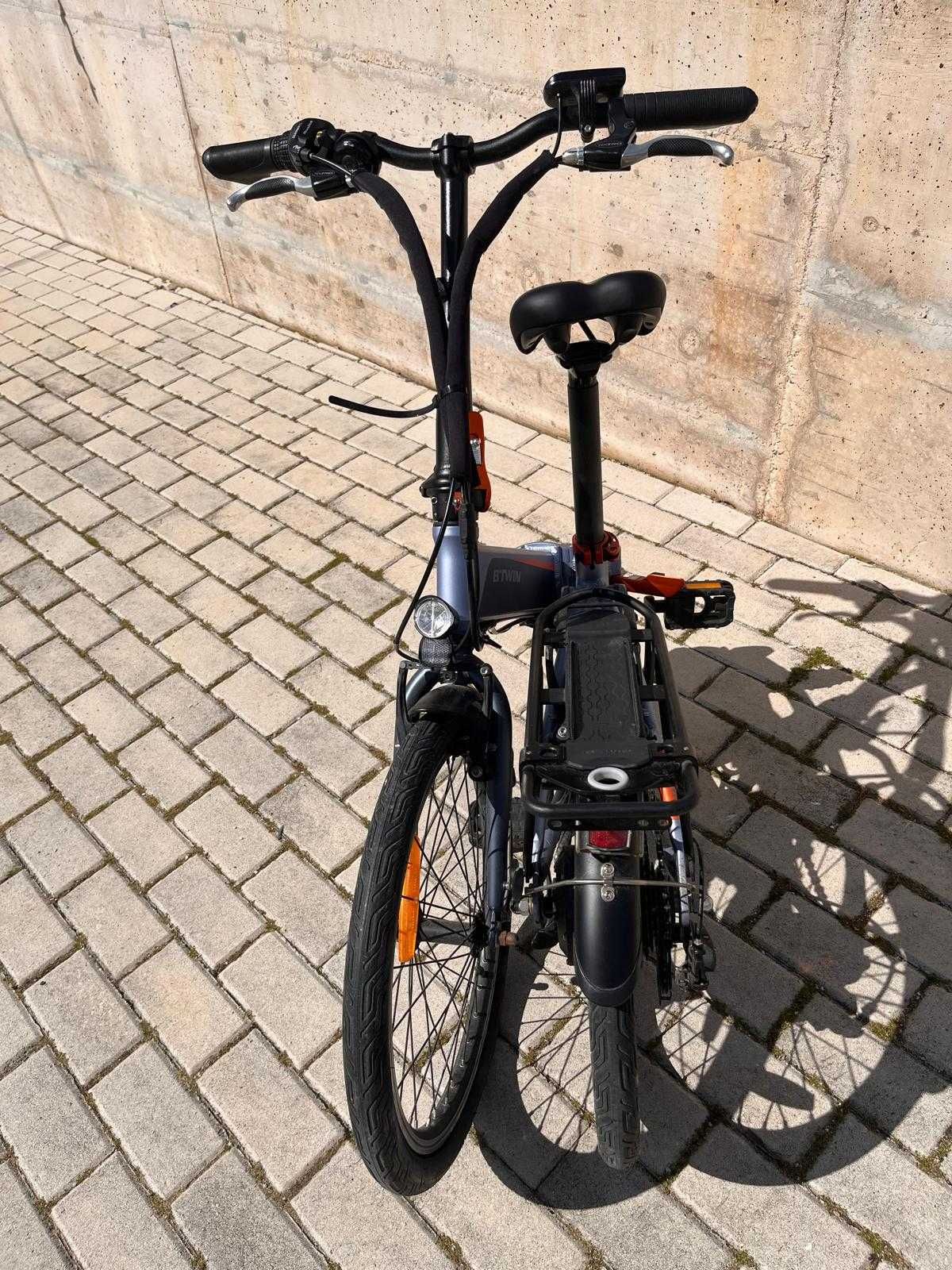 Bicicleta Elétrica (motor 250W) Dobrável Btwin Tilt 500