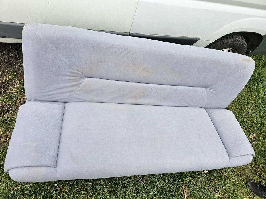 Wersalka sofa rozkładana z funkcją spania