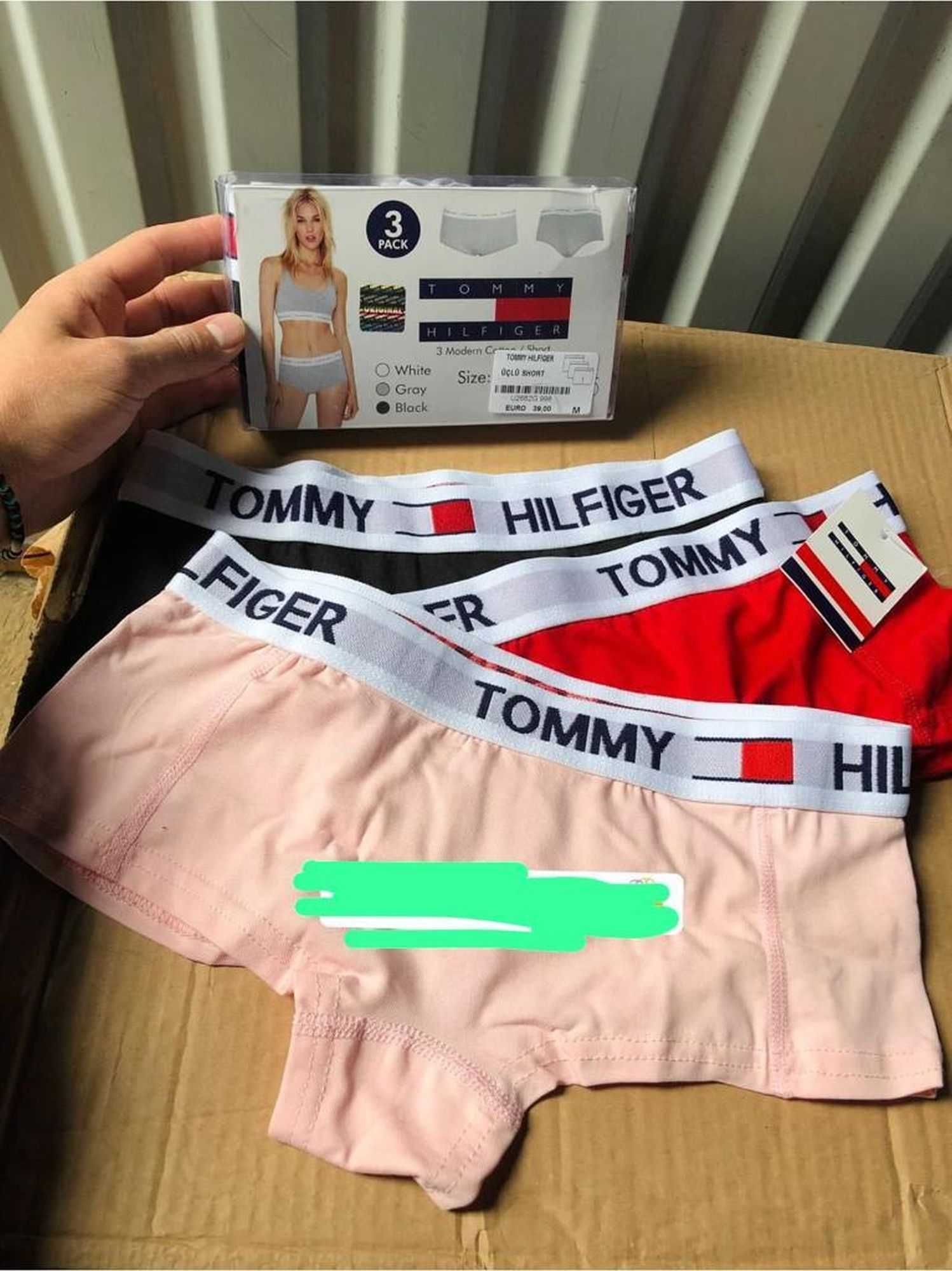 Zestaw komplet figi bokserki hugo boss stringi damski guess 3pak