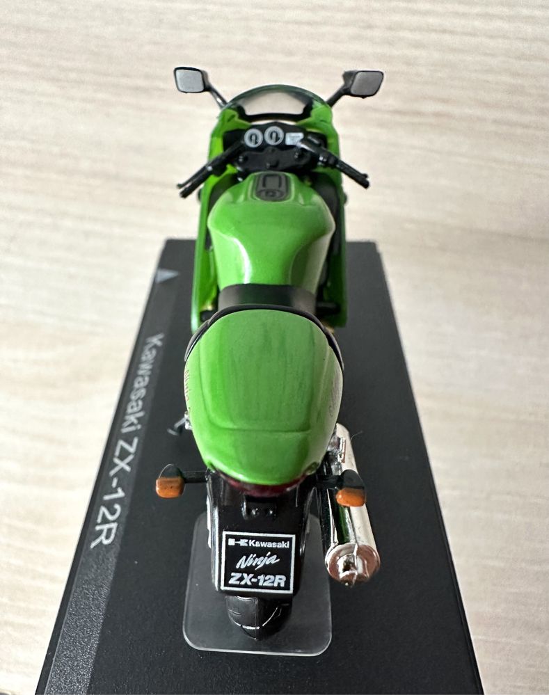 Coleçao Motas Altaya moto Ducati miniaturas