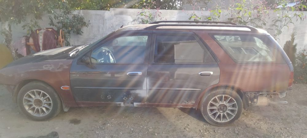 Продам Форд скорпіо 2 по забчастинам