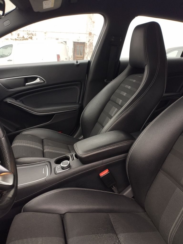 Mercedes CLA 220 d limusine