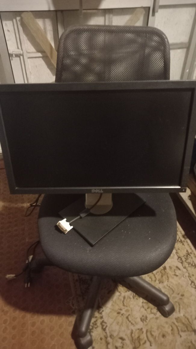 Monitor Dell sem garantia