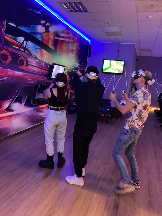 . Sprzedam klub wirtualnej rzeczywistości.