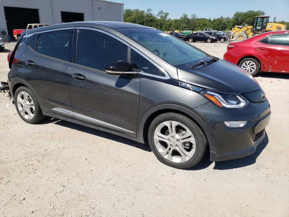 Бампер Chevrolet Bolt