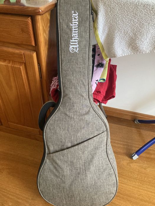 Alhambra Guitarra 1C HT Hibryd Terra + Mala de transporte