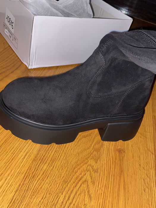 Ботфорди замш чулками