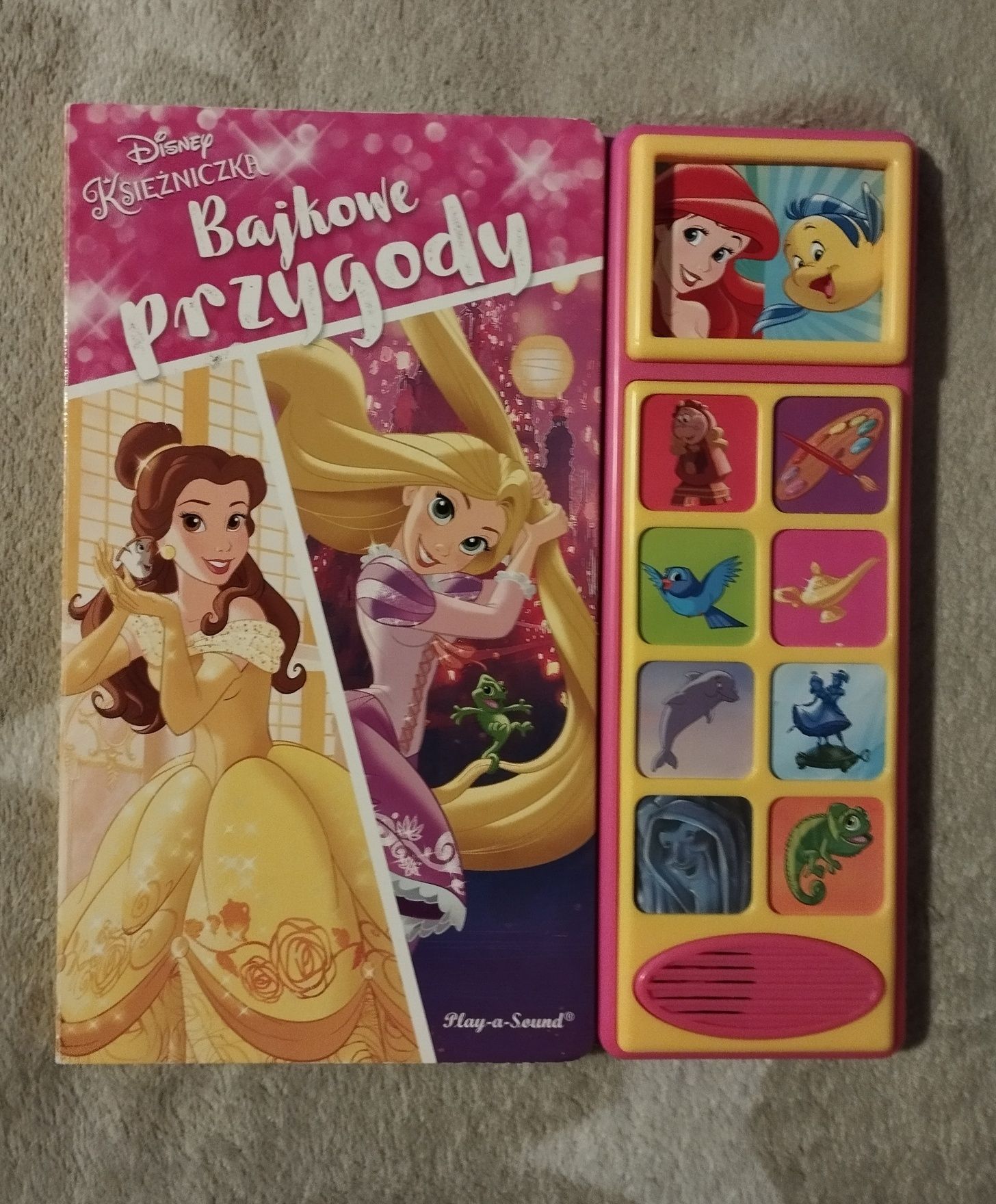 Książka interaktywna "Bajkowe przygody" Disney