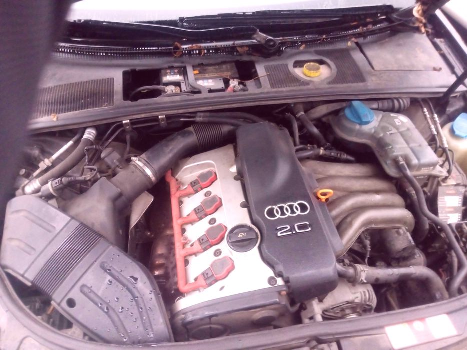 Audi A4 B6 2.0 B 20v Avant Kombi Czarna