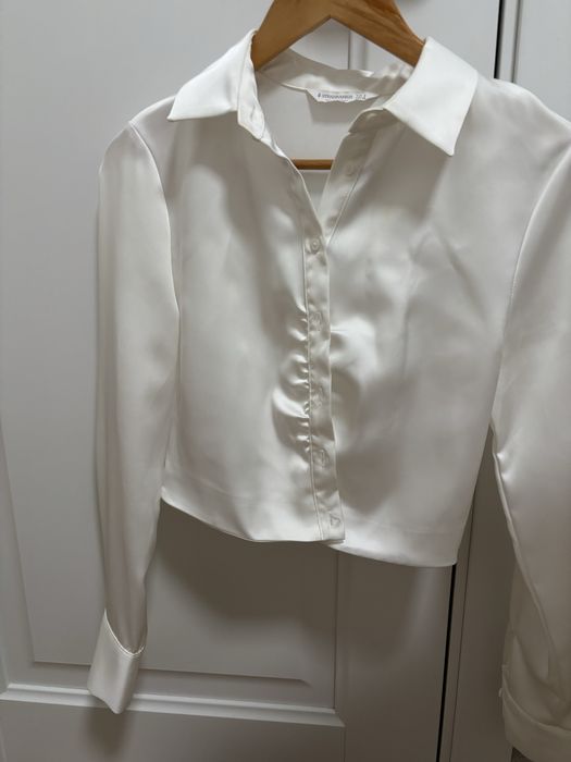 Блуза атласна колір солонової кістки