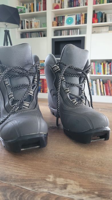 Buty do nart biegowych biegówek Rossignol