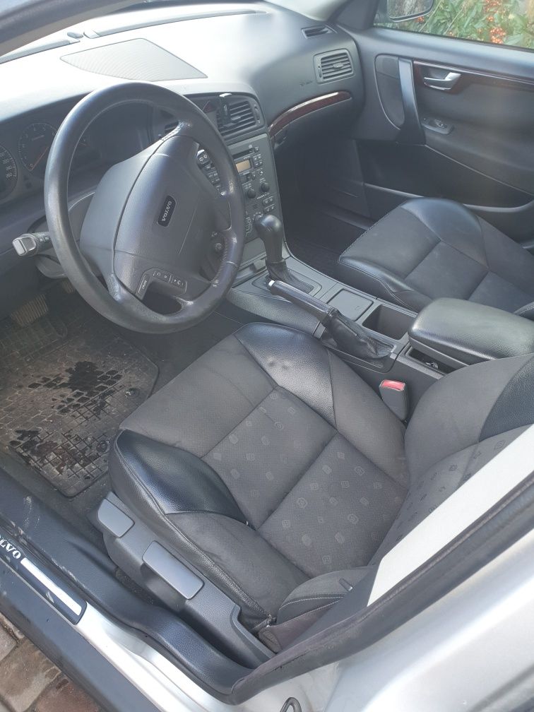 Volvo v70 2.4 140Km automat