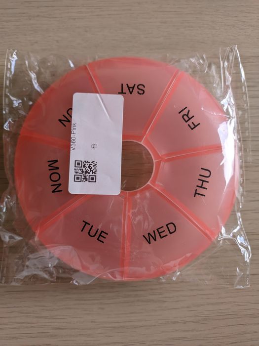 Pudełko na leki, organizer na leki, okrągły, różowy