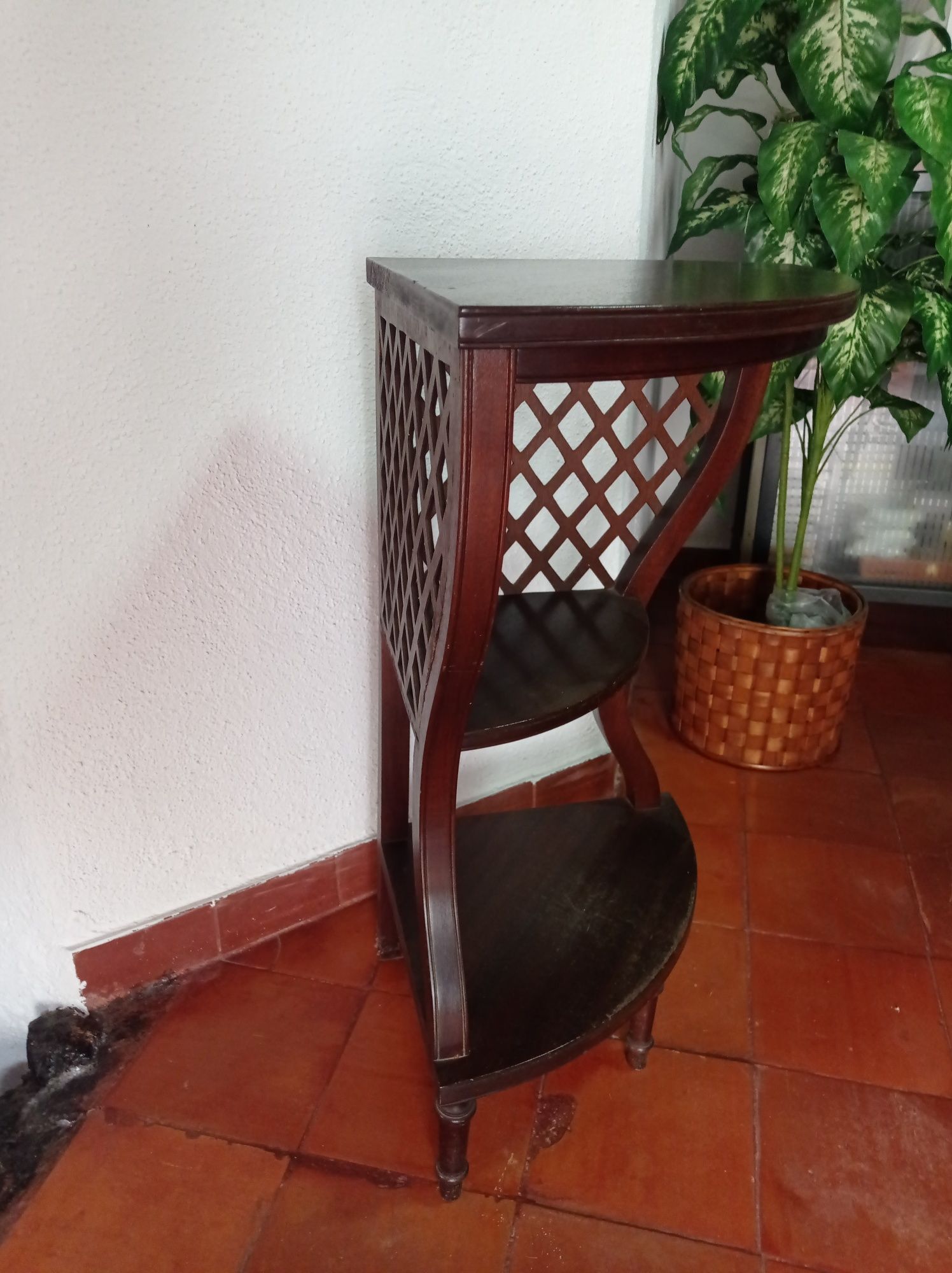 Mesa de canto para sala
