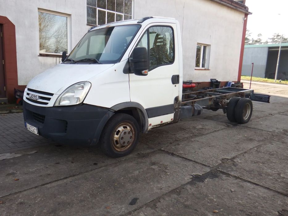 Iveco Daily 40C15  Iveco Daily 40C15 rama do zabudowy na kat. B