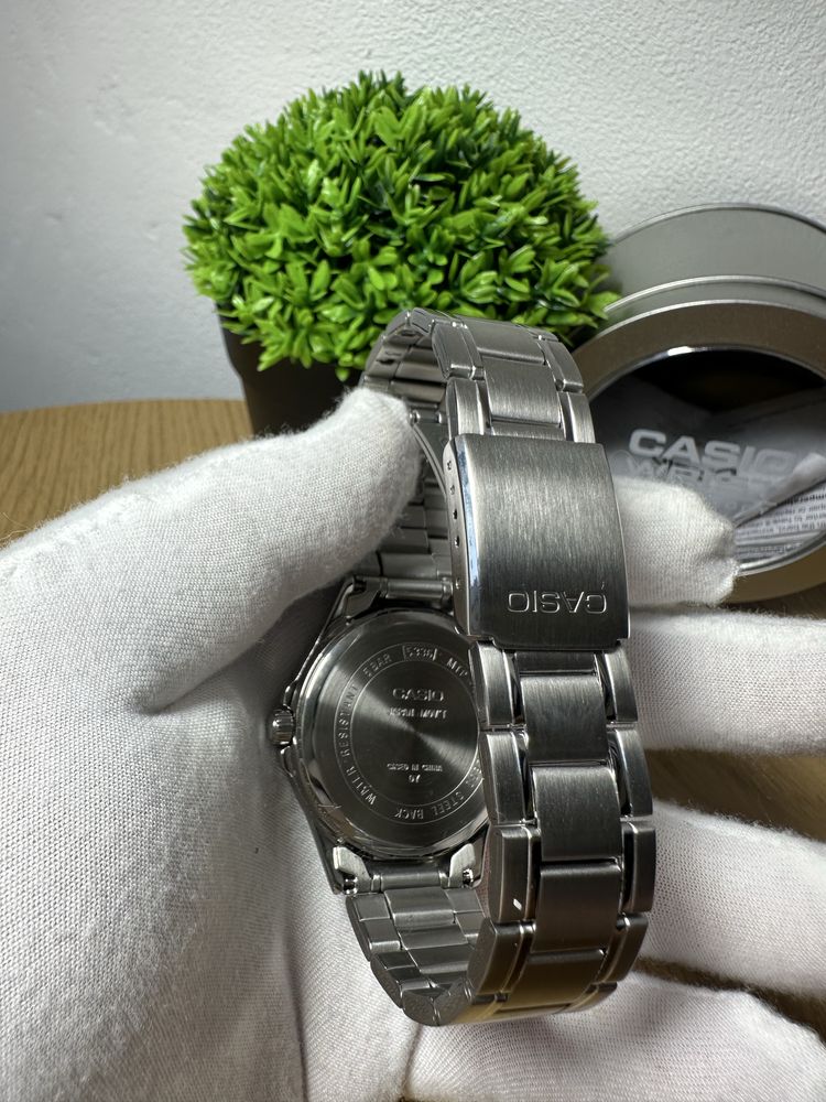 Casio MTP-1381D-1A наручний годинник чоловічий, новий, оригінал