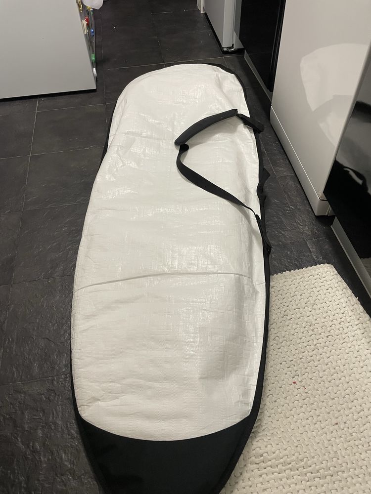 Prancha de surf Slater CYMATIC 5’5 -29,4L + saco + quilhas quad