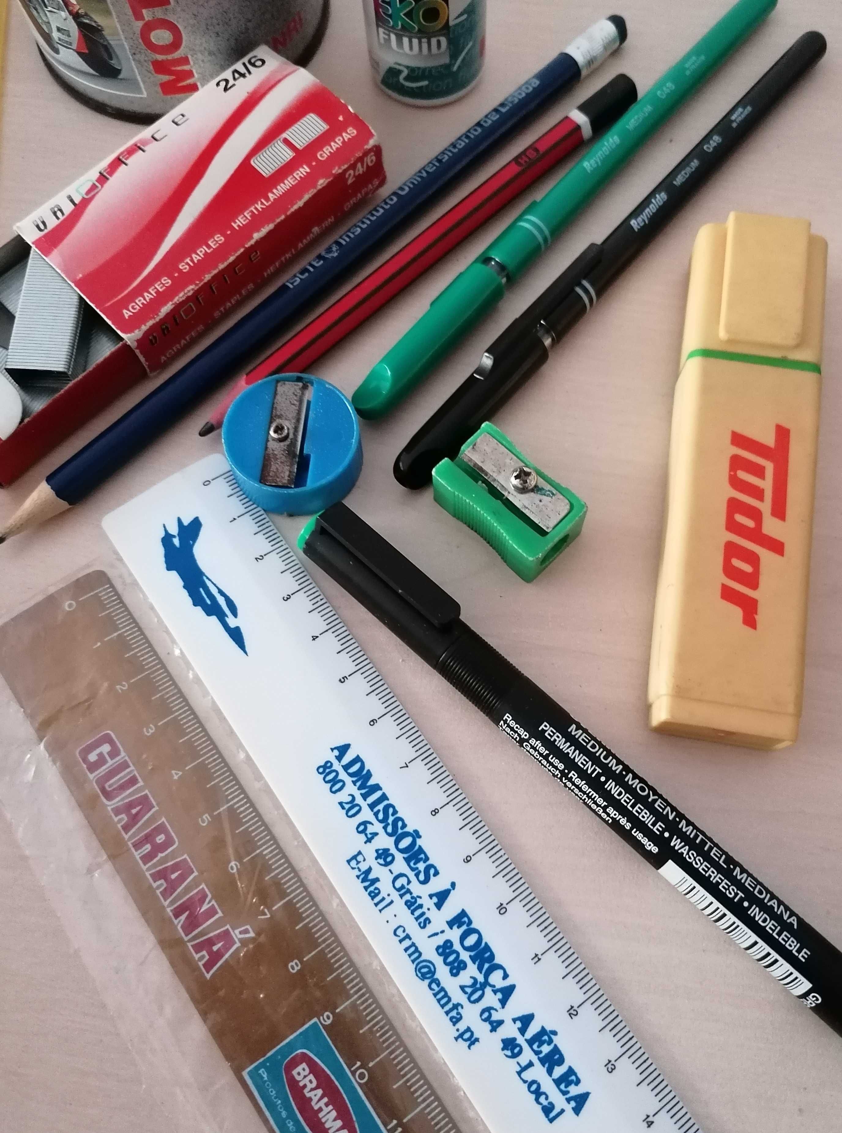 Material escolar e outro, tudo por 5€