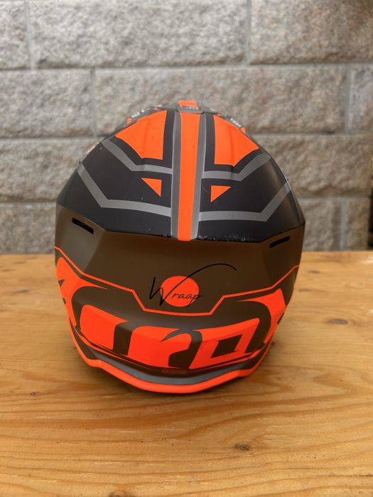 Capacete airoh mood waraap