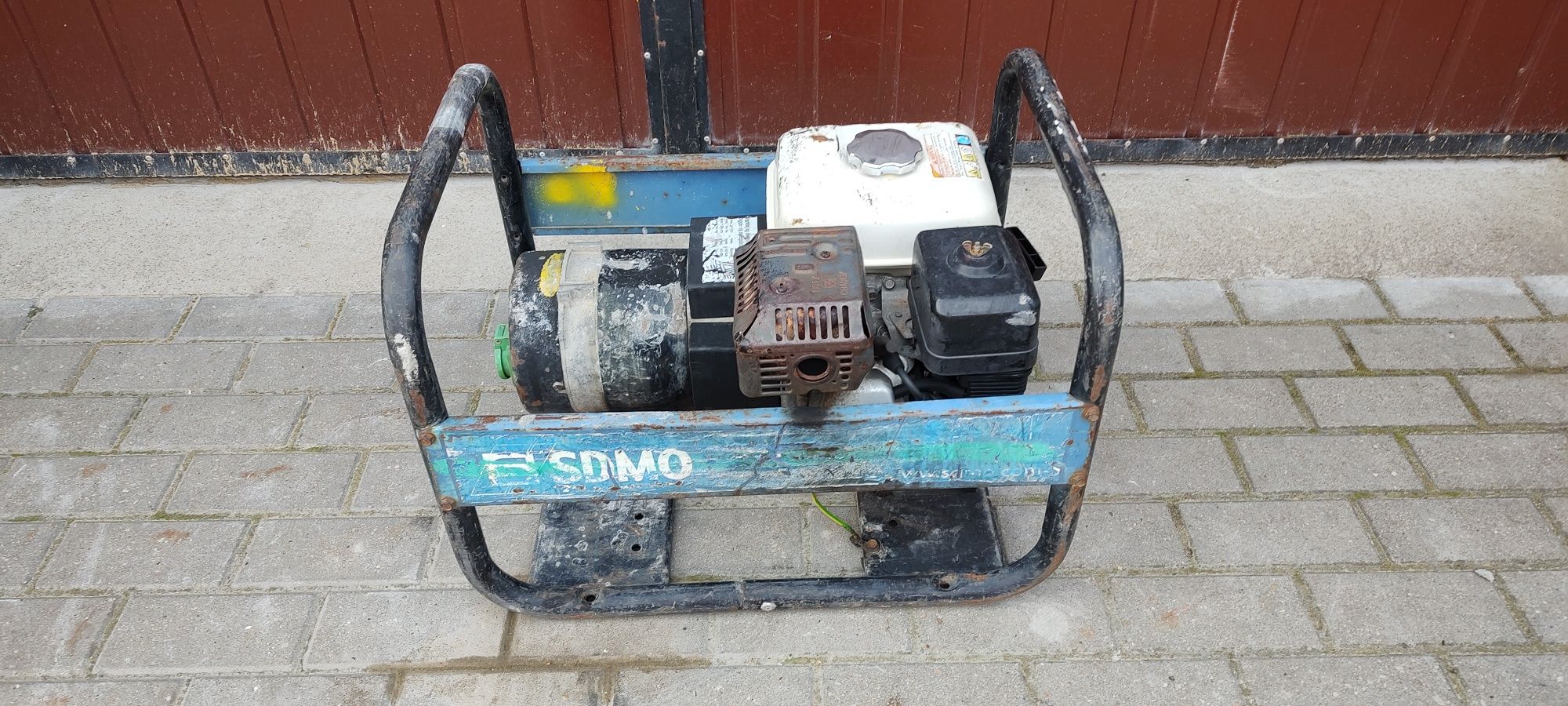 Generator,agregat SDMO HX3000S