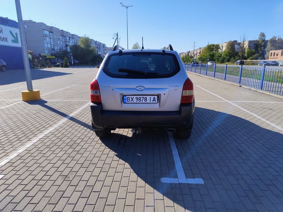 Hyundai Tucson 2.0 diesel в хорошому стані !