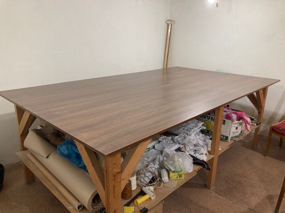 Швейная машинка, оверлок и раскройное оборудование. Распродажа