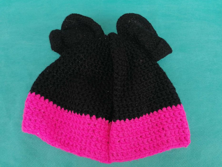 Czapka Myszka Minnie wełniana wykonana na szydełku