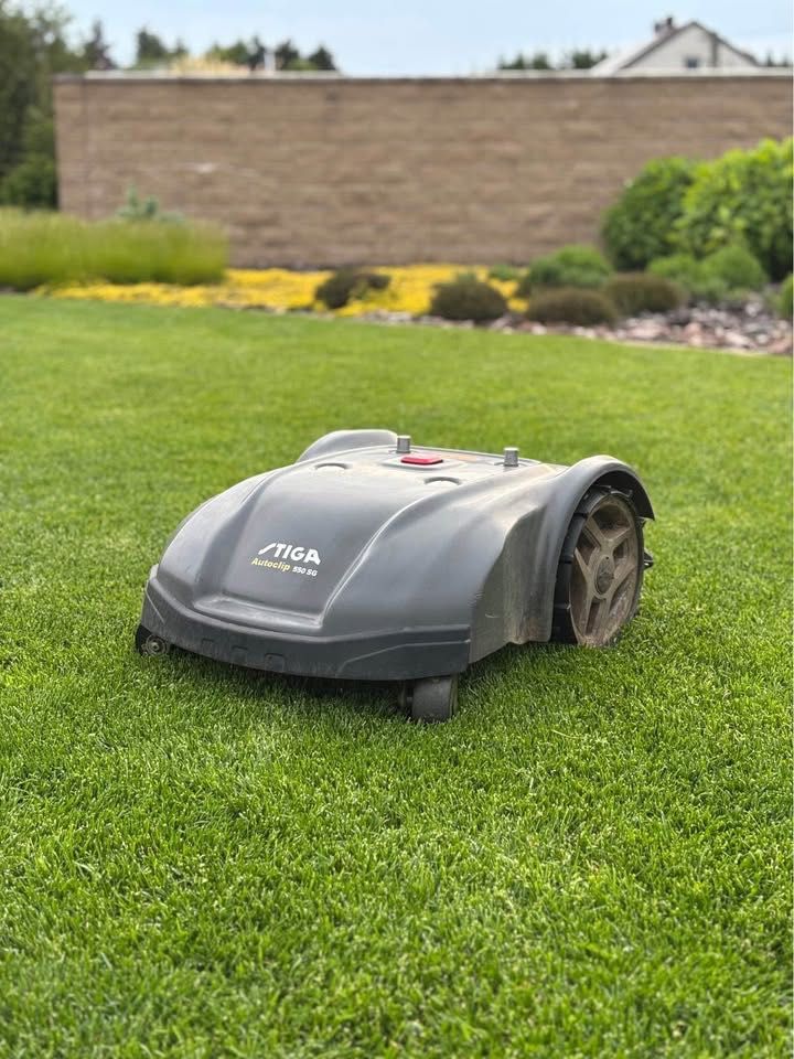 Kosiarka Robot Stiga Autoclip 550 SG