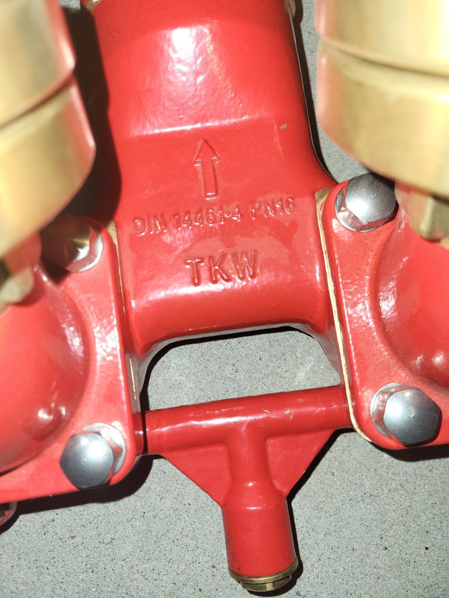 Hydrant podwójny