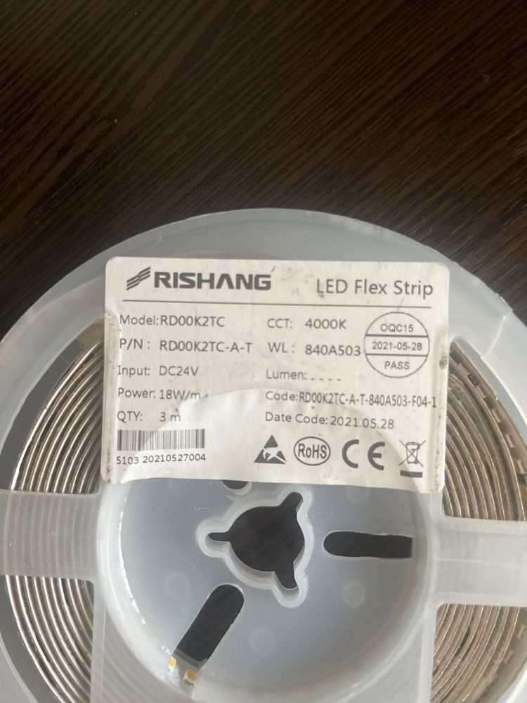 LED стрічка Rishang 24v 18W